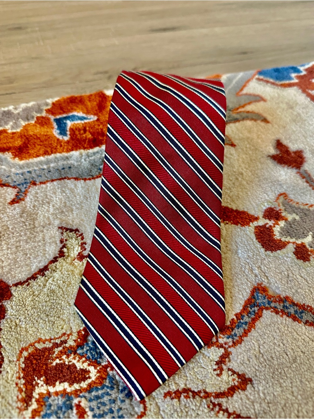 Tommy Hilfiger Red Stripe Men’s Tie with Navy & White Accents